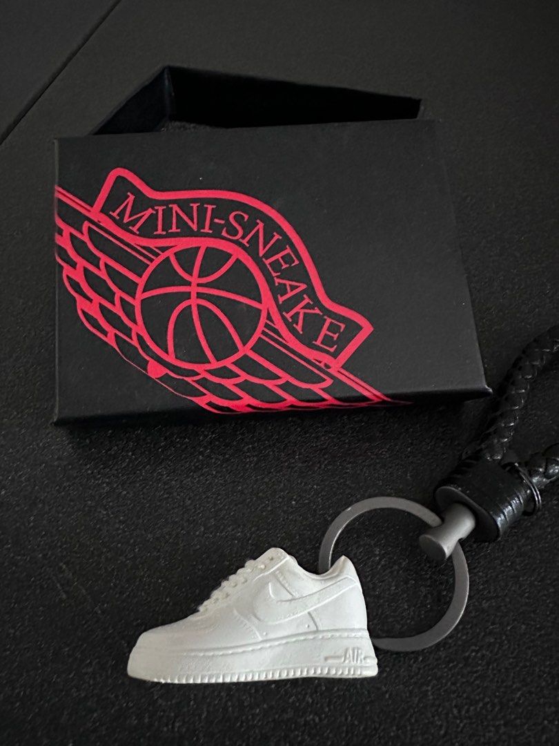 Air force outlet 1 keychain