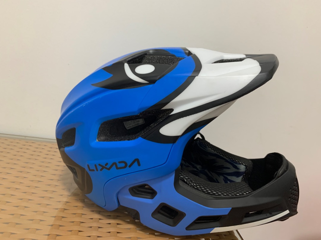 Kids detachable full face helmet Sports Equipment Bicycles