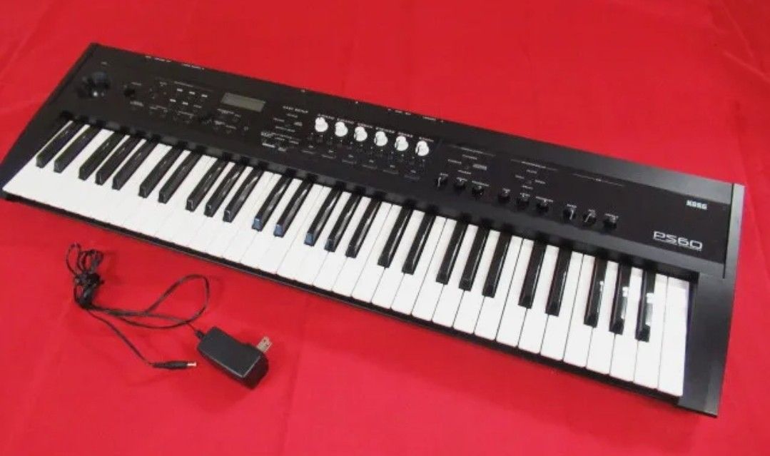 大人気新品 手渡し限定 KORG ともう PS60 PERFORMANCE SYNTHESIZER 鍵盤楽器、ピアノ