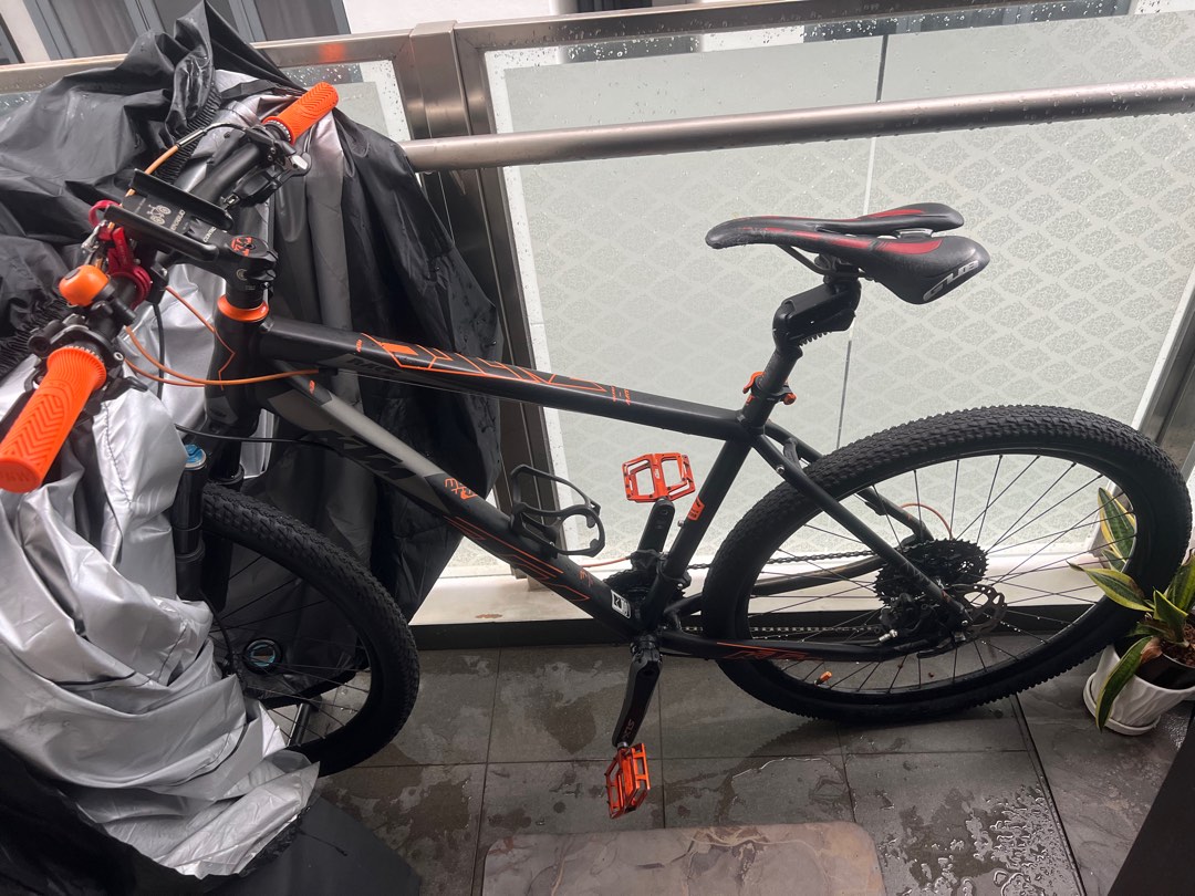 KTM Mountainbike, Sports Equipment, Bicycles & Parts, Bicycles on Carousell