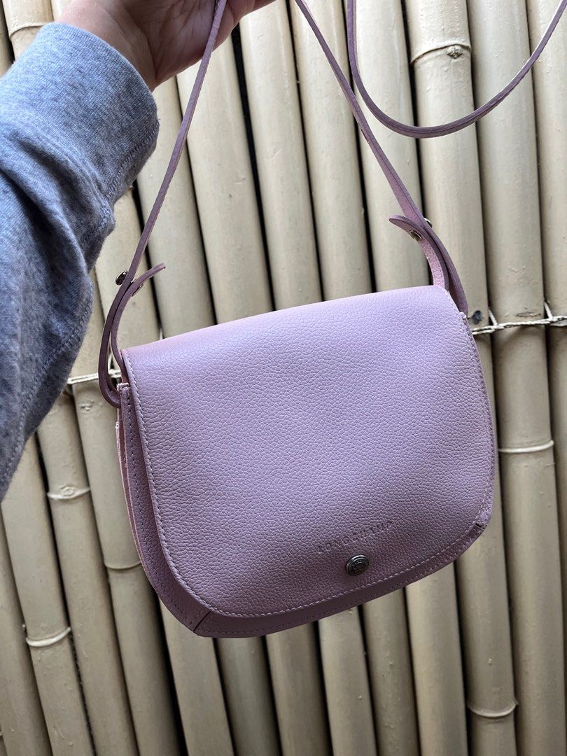 Longchamp Le Foulonne (Category: Cross-body Bags) located in Paranaque City. Submitted by bugsvanii (Listing ID 1242913493, Image 2). Description: Longchamp Le Foulonne No longer available in stores Powder pink color Leather Made in France Used only once, can pass brand new With dustbag Store bought at 25k Guaranteed authentic .