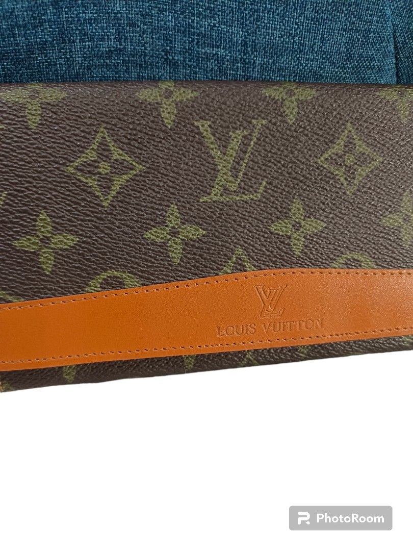 LOUIS VUITTON Vernis Zippy Wallet in Pearl - More Than You Can Imagine