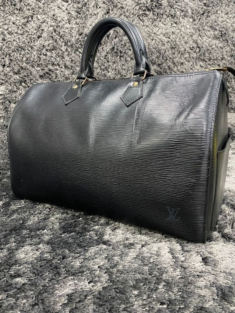 Louis Vuitton Speedy 35 Epi Black Handbag M42992 Authentic, Luxury, Bags &  Wallets on Carousell