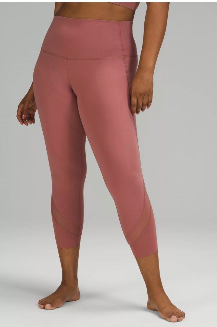 Lululemon Wunder Under High-Rise Crop 23 Yoga Leggings (Pink/ Spiced Chai  - Size 2), 女裝, 運動服裝- Carousell