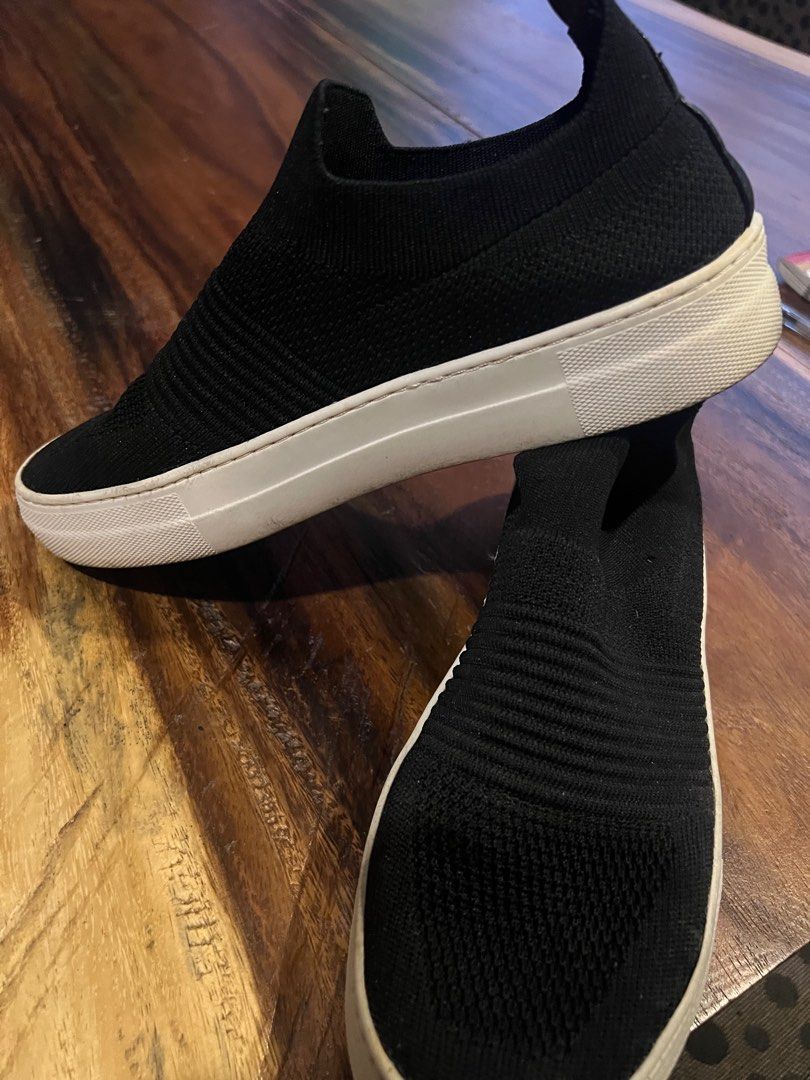madden girl slip on