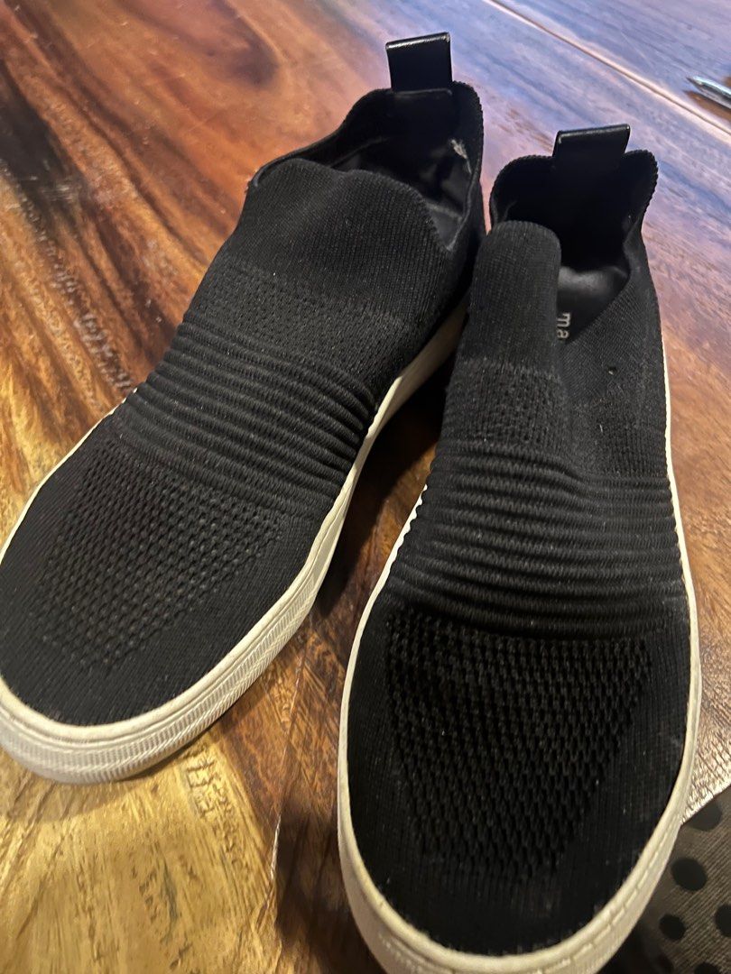 madden girl slip on
