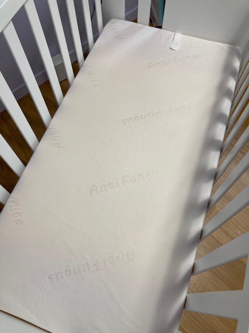 Micuna Baby Cot + Micuna Diaper Changing Board, Babies & Kids, Baby