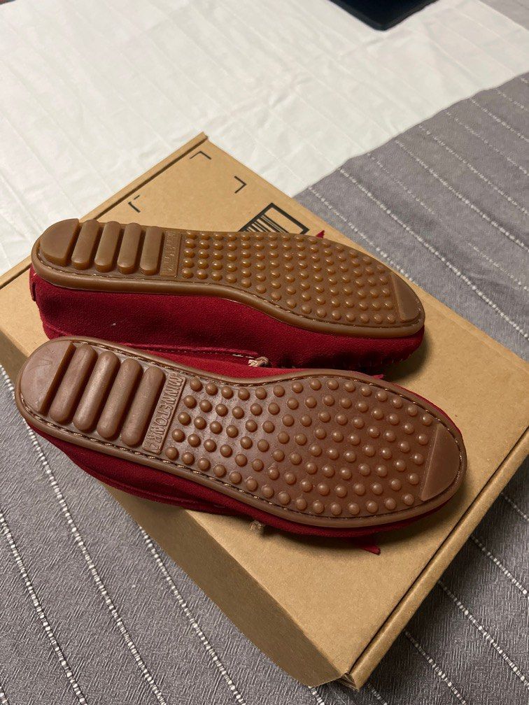 Red minnetonka moccasins sale