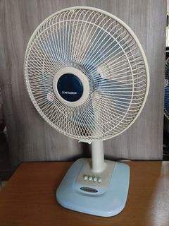 （分類：）位於 。 由 kenleesun 提交（商品編號 1242976276，圖片 1）。簡介： 。