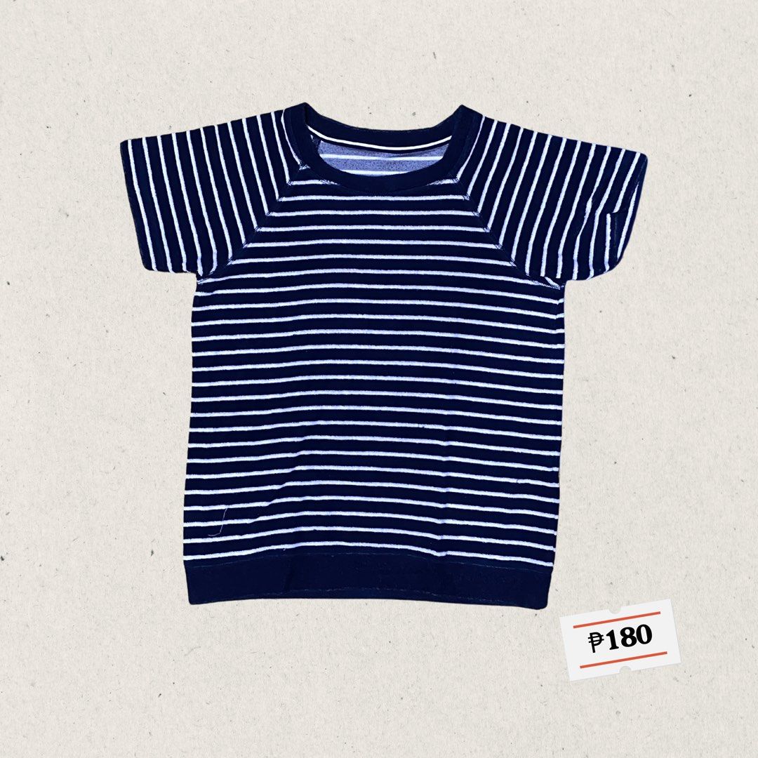 navy blue striped shirt (Category: Shirts) located in Caloocan City. Submitted by steftaleon (Listing ID 1243040739, Image 1). Description: ✿ freesizing ✿ has a unique texture! ✿ no issues ✿ very soft and stretchy material! ✿ RFS — not my size :( ✿ MOP — gcash only ✿ shipping fee will be shouldered by the buyer ✿ PM for more pics and info! .