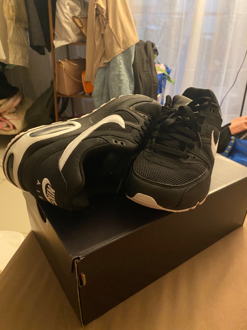 Nike air max 90 size UK7 Luxury Sneakers Footwear on Carousell