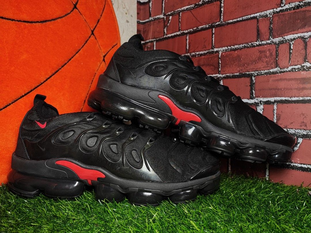 NIKE AIR VAPORMAX PLUS BLACK RED 12 UK Men s Fashion Footwear