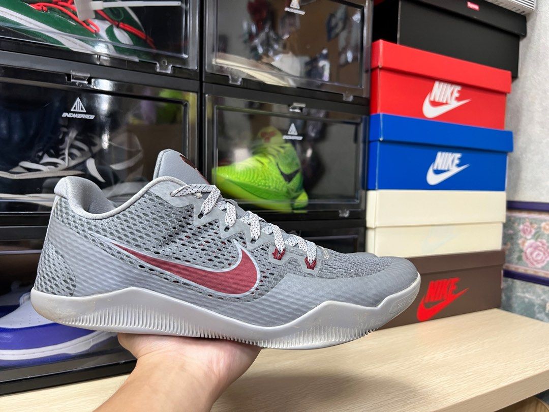 Kobe 11 hotsell em low