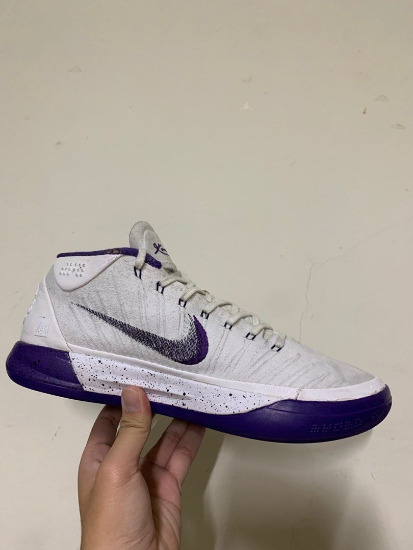 Kobe ad 10 online