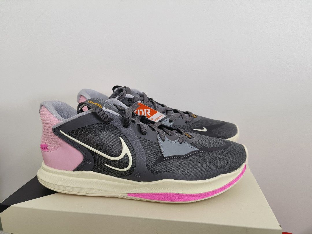 Kyrie 5 sneakers tr sales