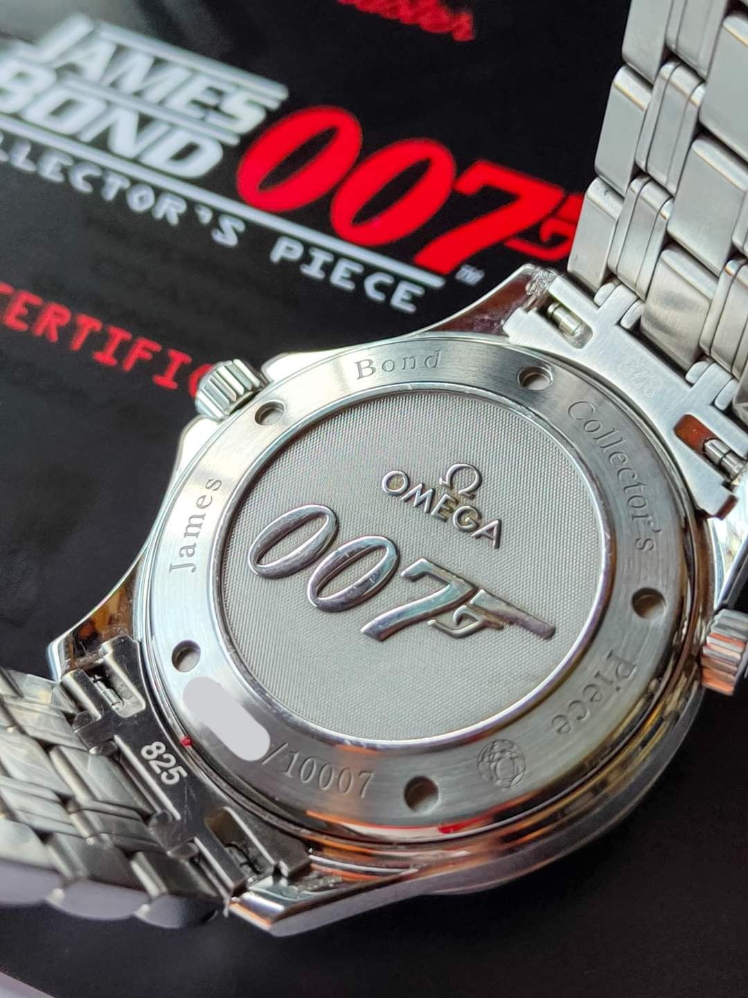Omega Seamaster James Bond 007, Luxury, Watches on Carousell