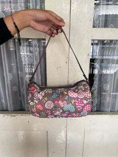 (Kategori: ) berada di . Dikirim oleh aramadhana (ID iklan 1242961756, Gambar 1). Deskripsi: .