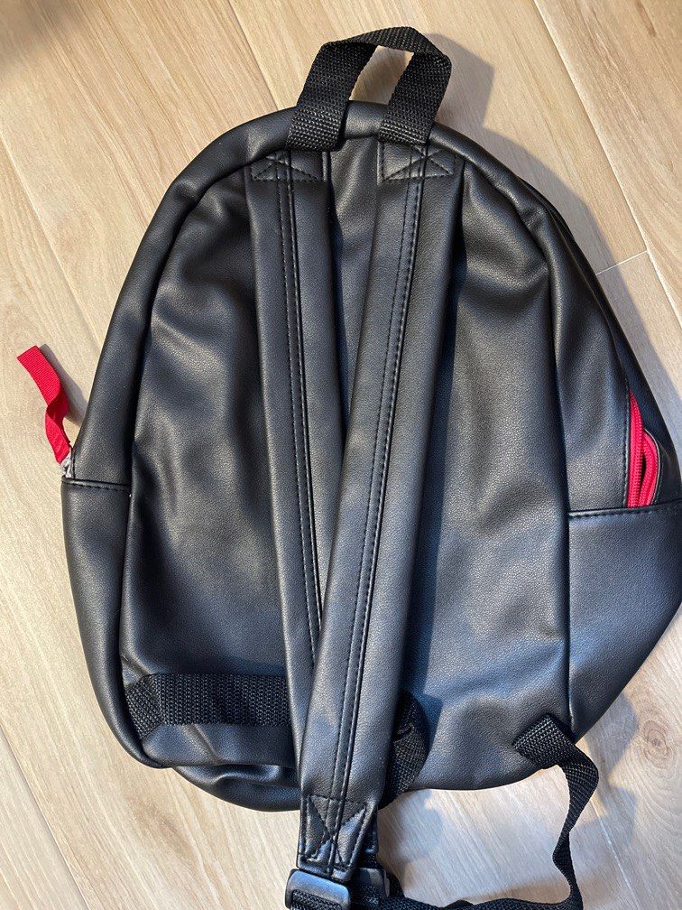 Friends clearance backpack primark