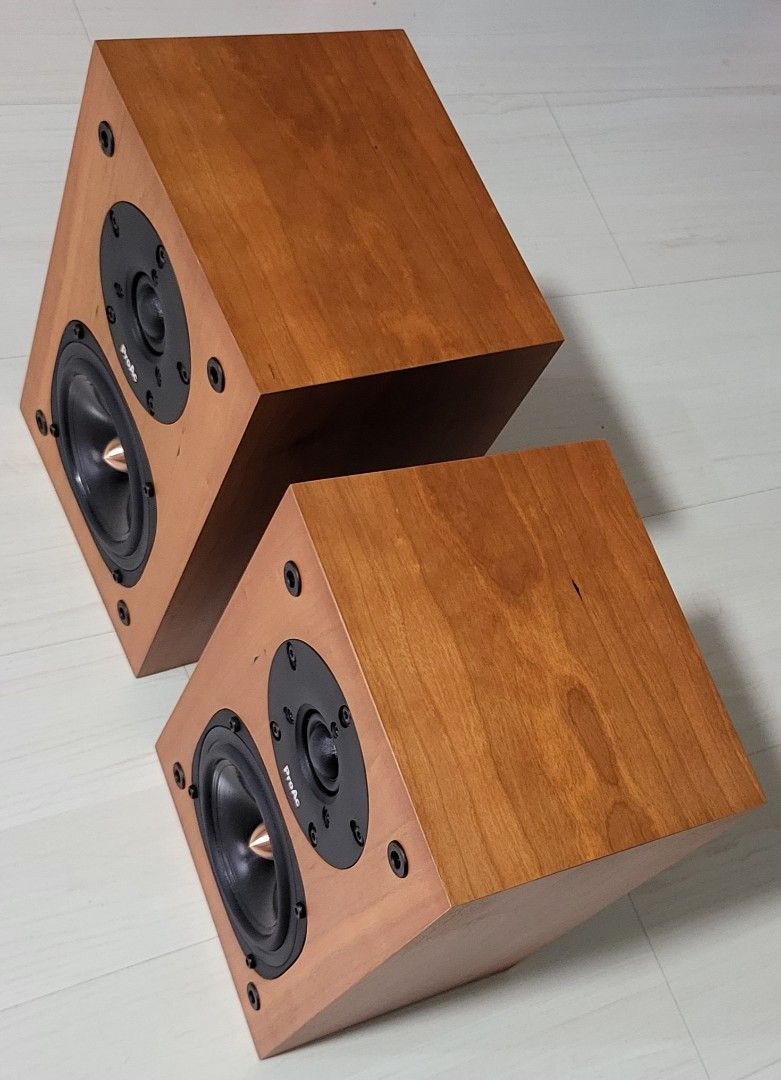 Proac tablette 10 signature bookshelf speaker