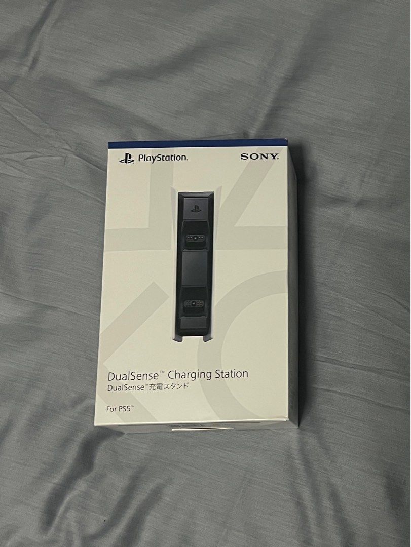 PS5 DualSense Controller Charging Station, Video Gaming, Video Game