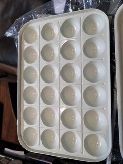 （分類：）位於 。 由 lu.1756 提交（商品編號 1242946021，圖片 1）。簡介： 。