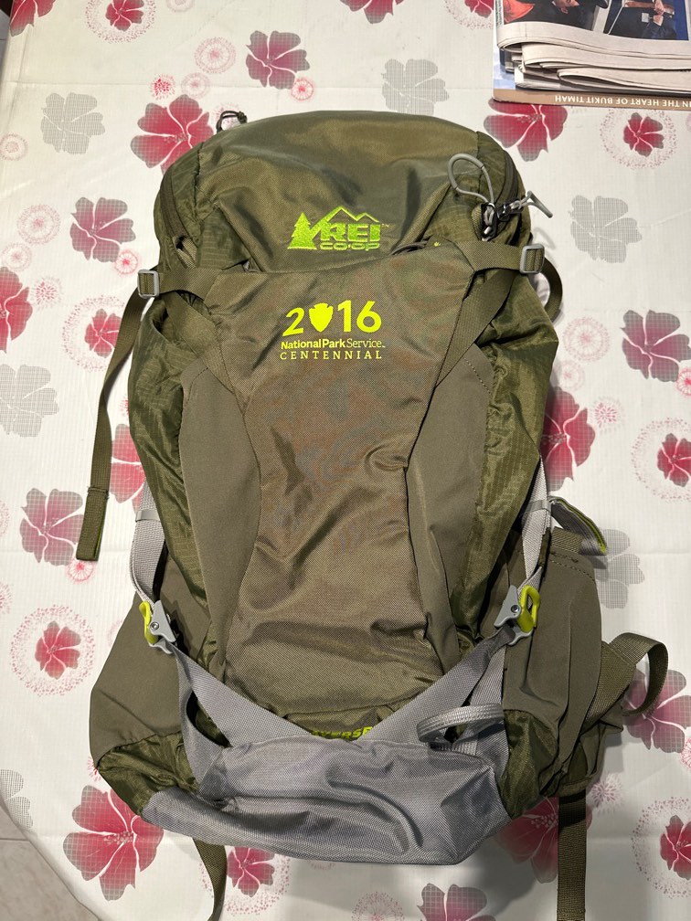 REI Traverse 28 Backpack (NPS Centennial Edition), Men's Fashion, Bags