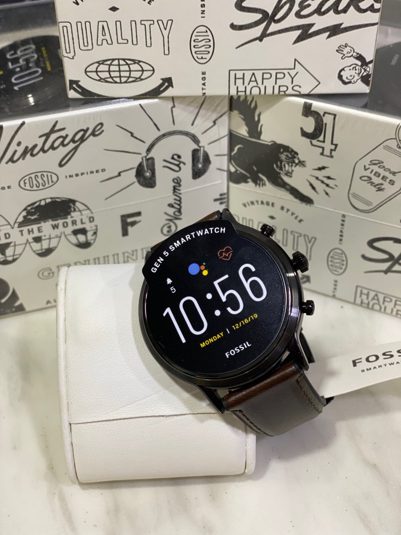 SALE 70 OFF Fossil Gen 5 Smartwatch The Carlyle HR Dark Brown