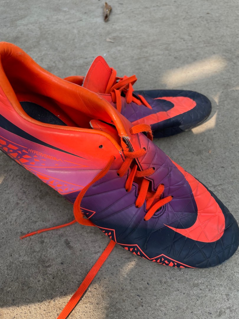 Sepatu futsal shop nike hypervenom orange
