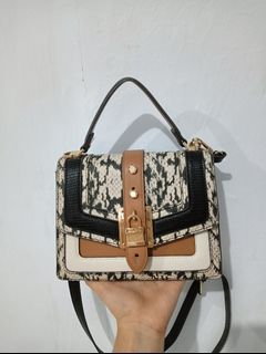 Sling bag Aldo