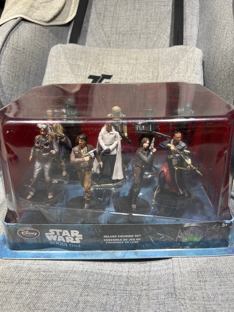 Star wars rogue one deluxe figurine set