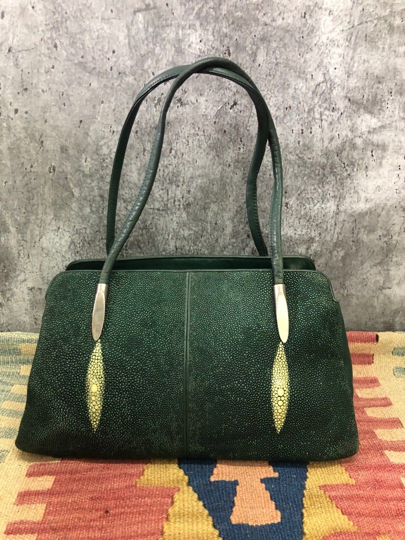 Stingray Shoulder Bag