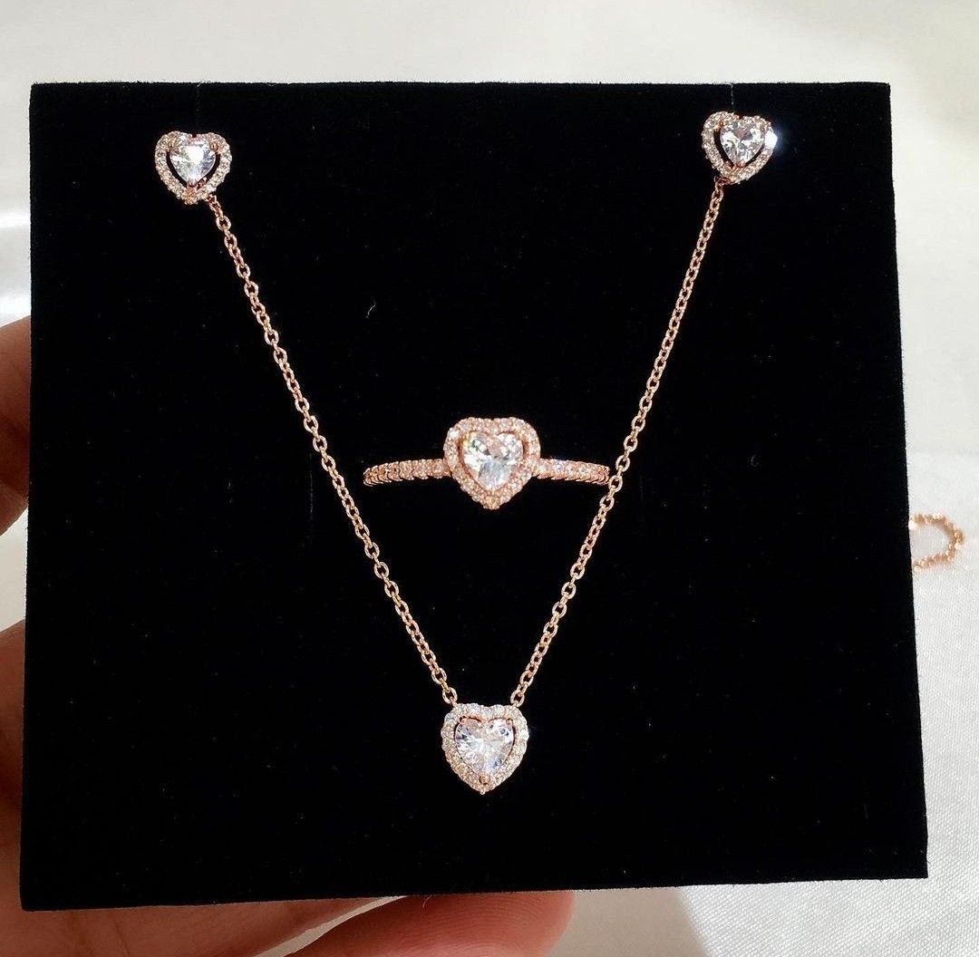 SUPER SALE PANDORA BEST SELLER ELEVATED HEART RING NECKLACE