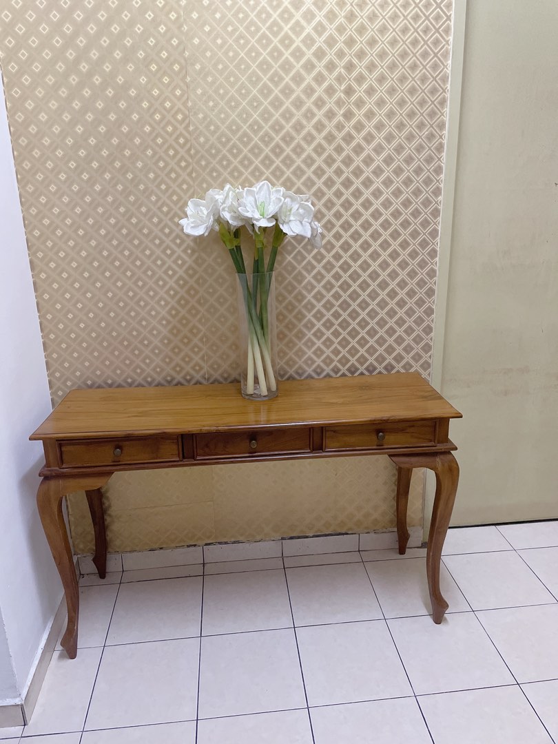 Table console jati, Furniture & Home Living, Furniture, Shelves