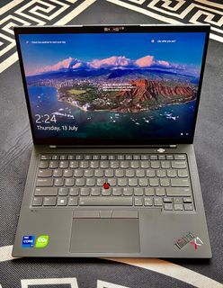 Thinkpad x1 Carbon i7 12TH Gen warranty till 2026
