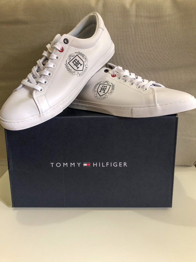 Tommy hilfiger crest capsule sneaker hot sale