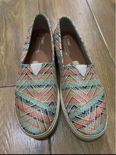 TOM’S Women’s Avalon Slip-on Shoes Natural Multi Woven 5.5