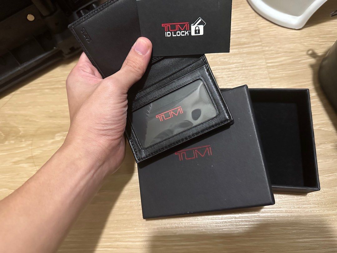 Tumi Wallet Card Holder on Carousell
