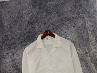 UNIQLO OPEN COLLAR  WHITE SHIRT