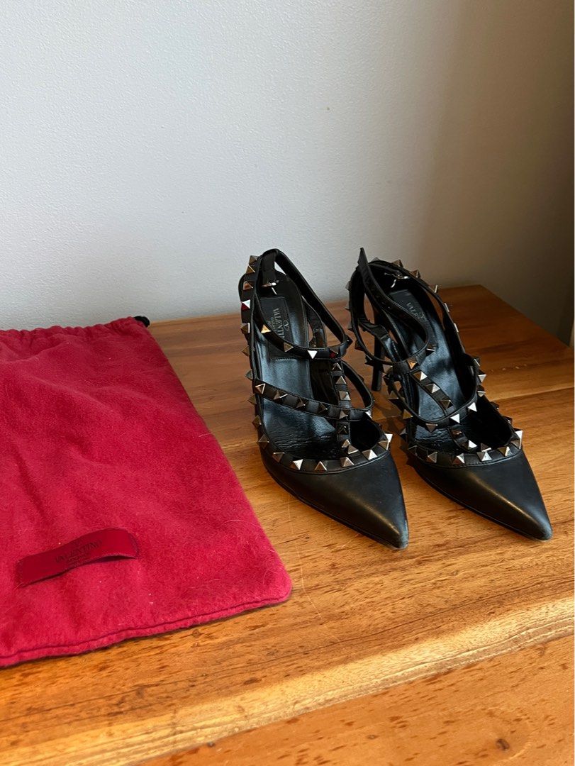 Valentino garavani rockstud heels discount
