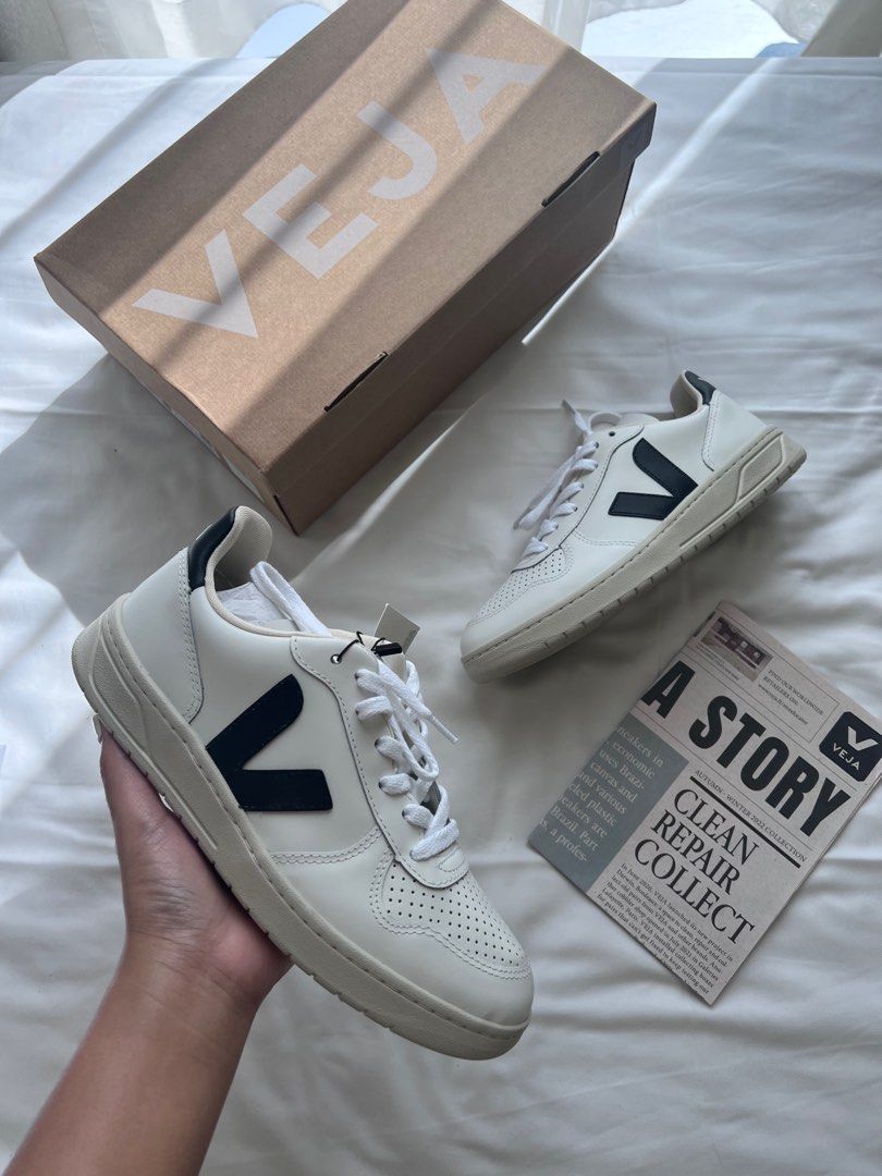 Veja about the brand on sale
