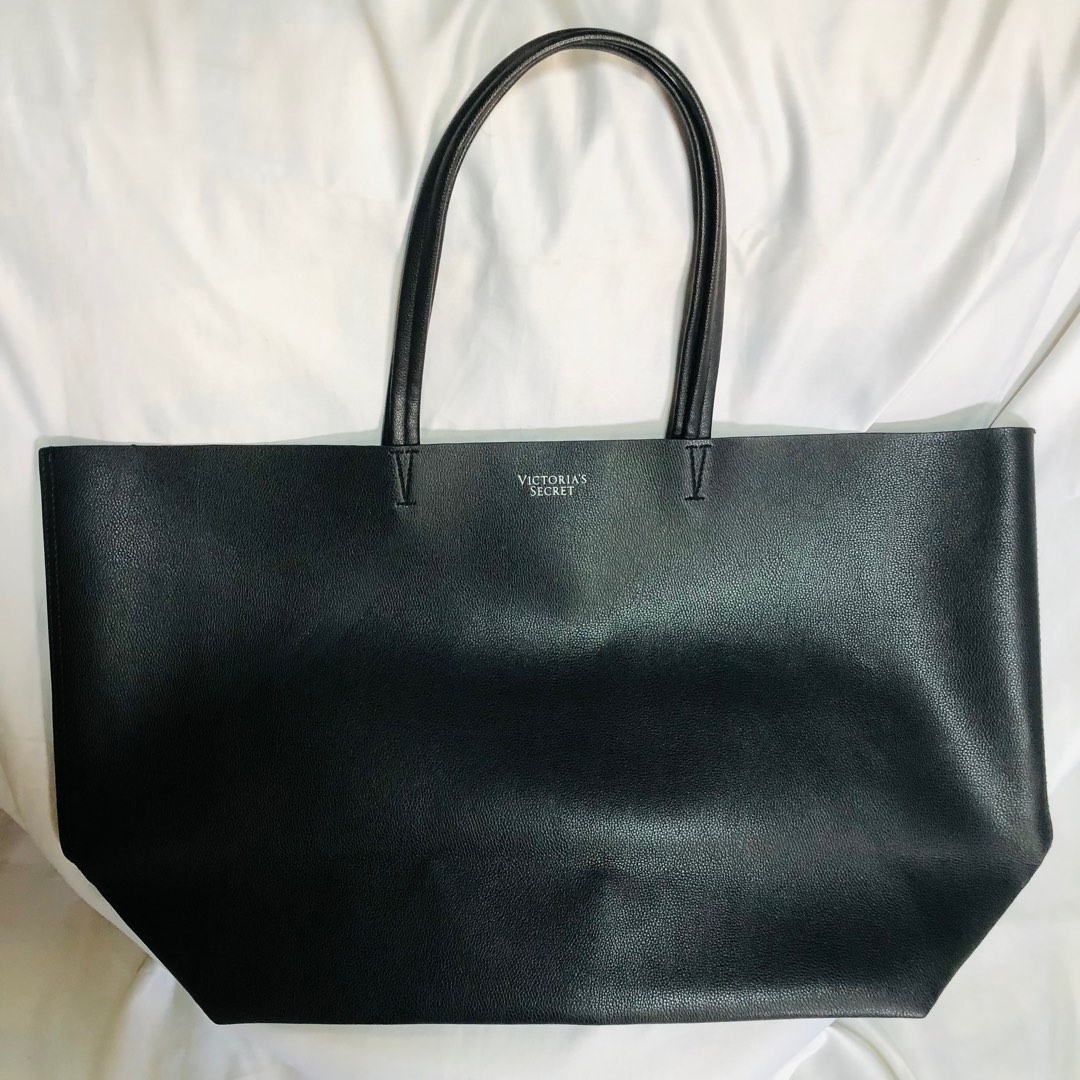 Moschino Shopping Tote, Luxury, Bags & Wallets on Carousell