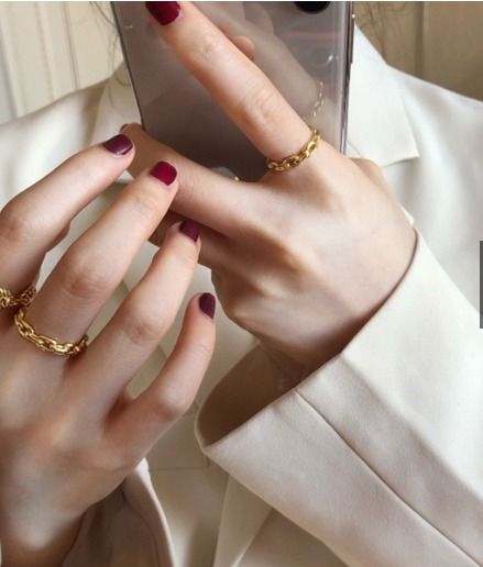 Gold ring gift outlet