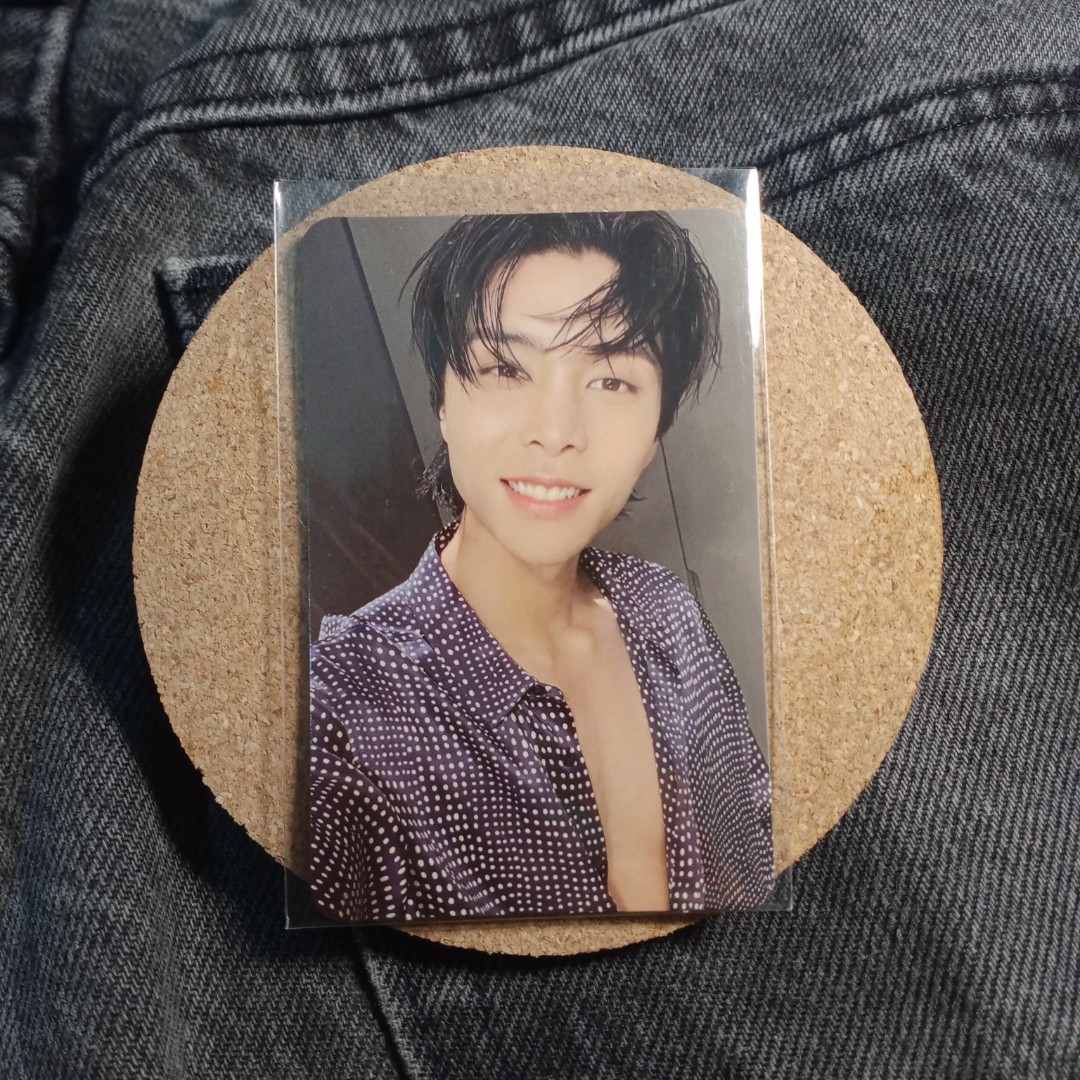 Wts Nct Sticker Seoul City Ver Johnny Pc Hobbies Toys Collectibles Memorabilia K