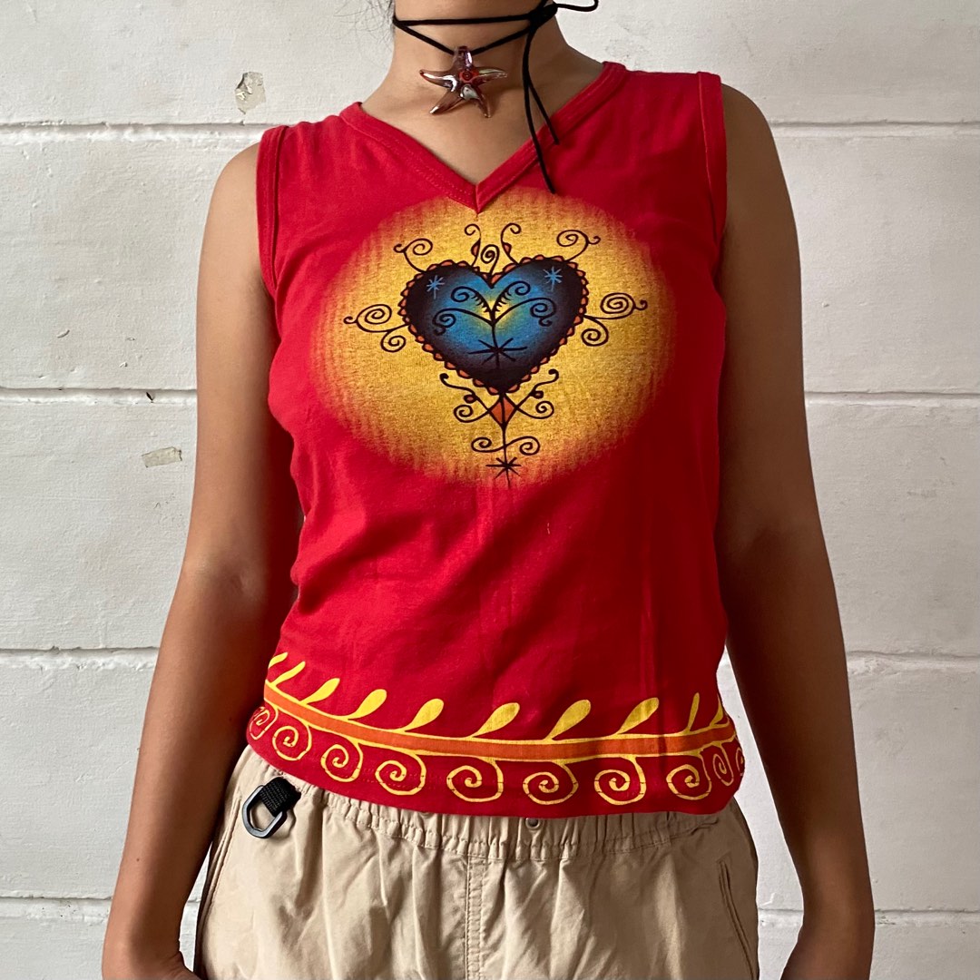 y2k graphic red heart tank top, Women's Fashion, Tops, Sleeveless on