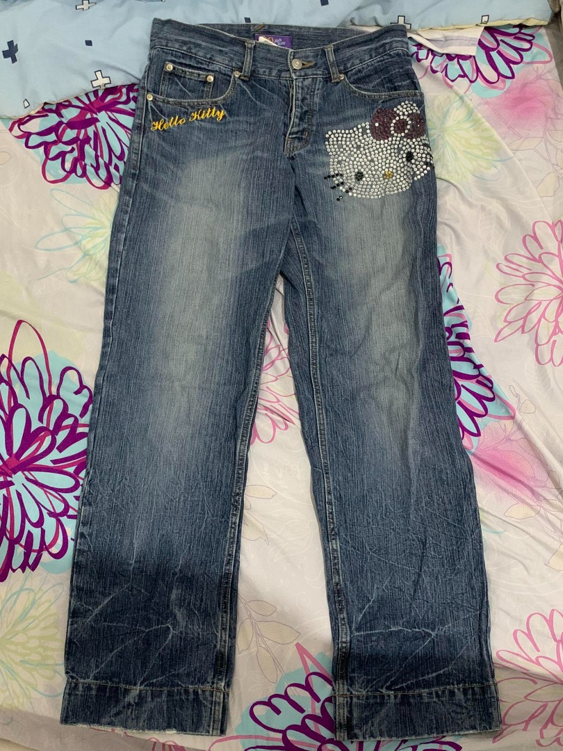 Y2K hello kitty bedazzled jeans !! on Carousell