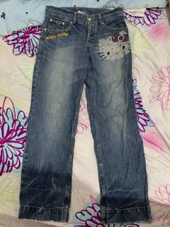 (Category: ) located in . Submitted by laceleather (Listing ID 1243022936, Image 1). Description: .