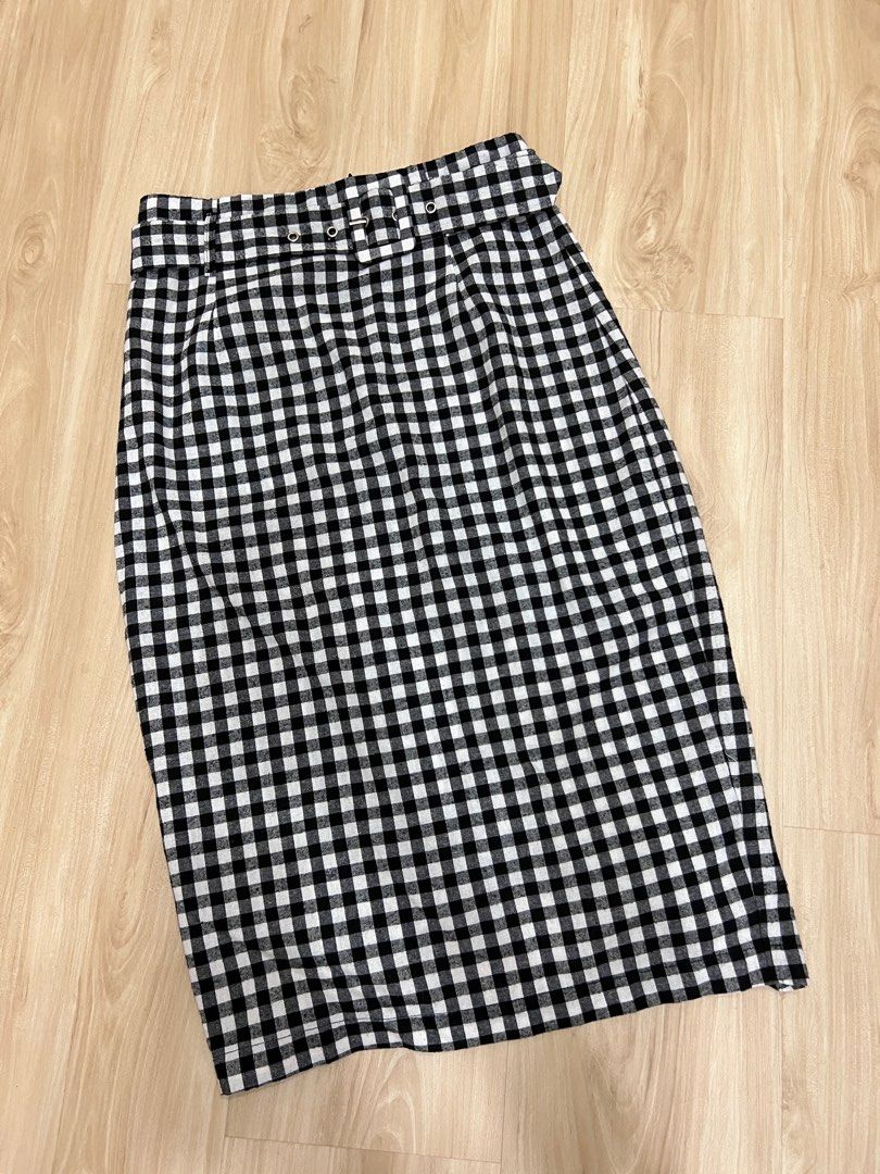 ZALORA Checkered High Waist Skirt Size S