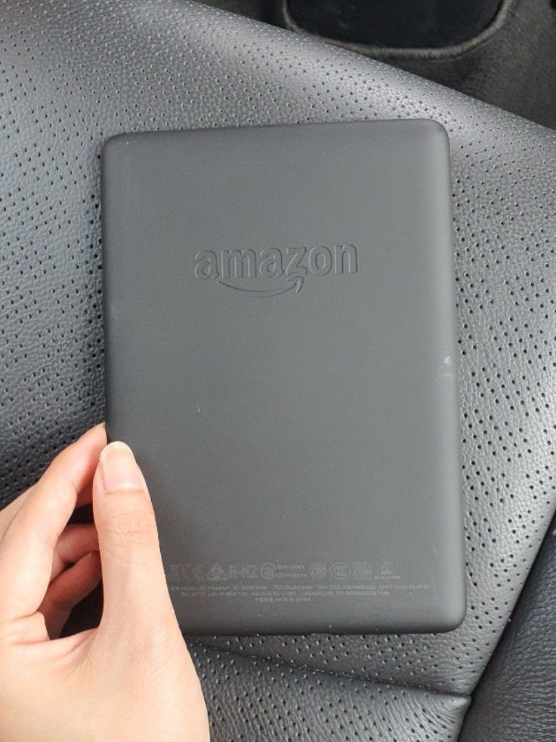 10th Gen Kindle Paperwhite (ad free), Mobile Phones & Gadgets, E