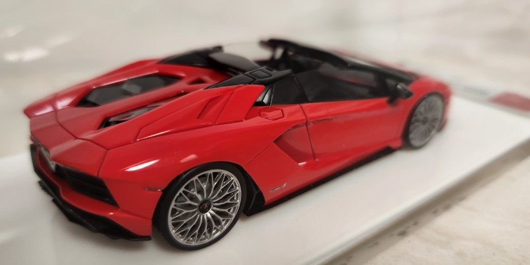 Make Up / EIDOLON EM517A 1/43 Lamborghini Aventador SVJ 63