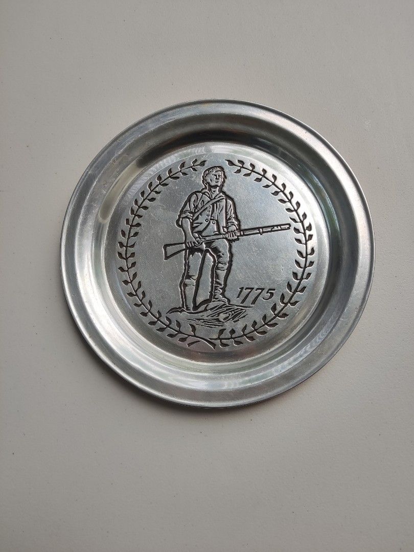 1975 U.S. Pewter Plate (Category: Dinnerware & Cutlery) located in Tagum. Submitted by cs1907 (Listing ID 1243099016, Image 2). Description: -rare Edition -28 cm diameter -USA hallmarked - encircled BWP markings -heavy.